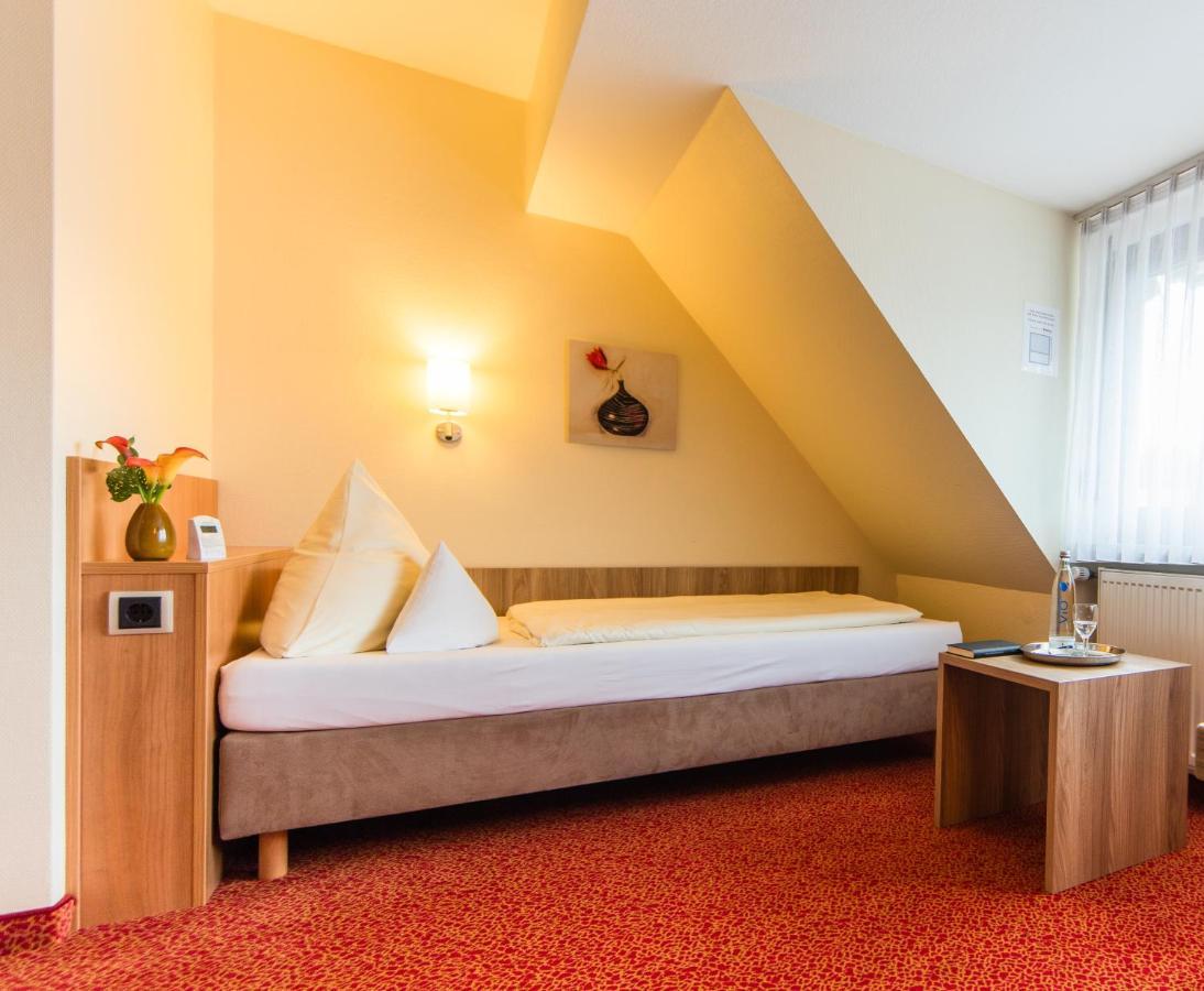 Ambient Hotel Am Europakanal Fürth Kültér fotó