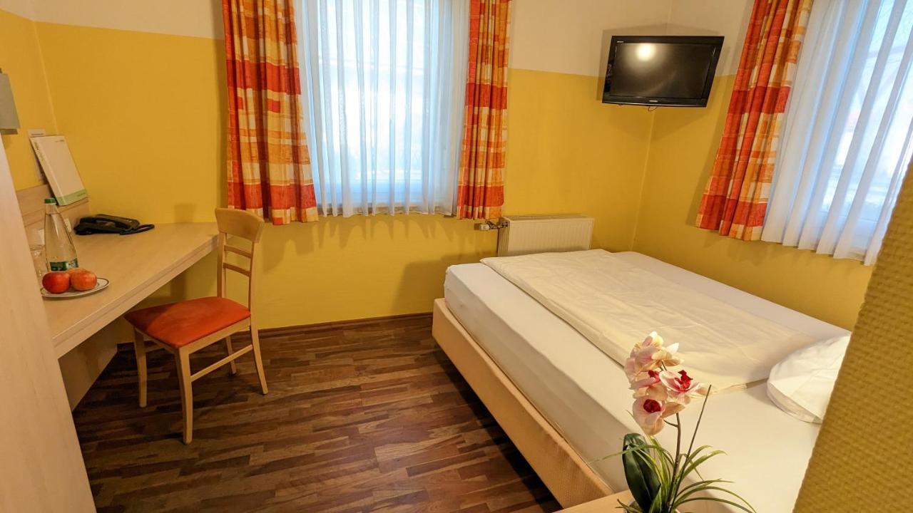 Ambient Hotel Am Europakanal Fürth Kültér fotó