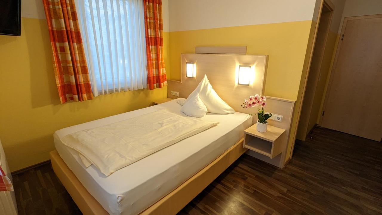 Ambient Hotel Am Europakanal Fürth Kültér fotó