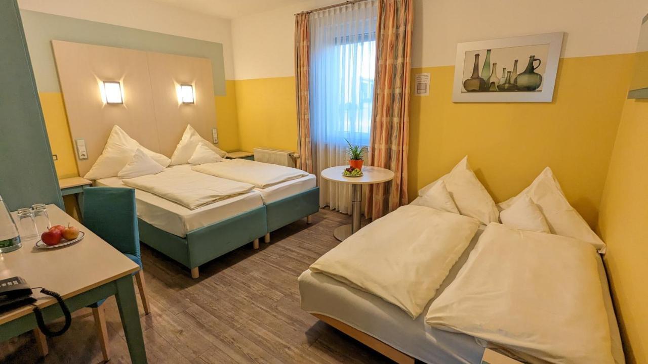Ambient Hotel Am Europakanal Fürth Kültér fotó