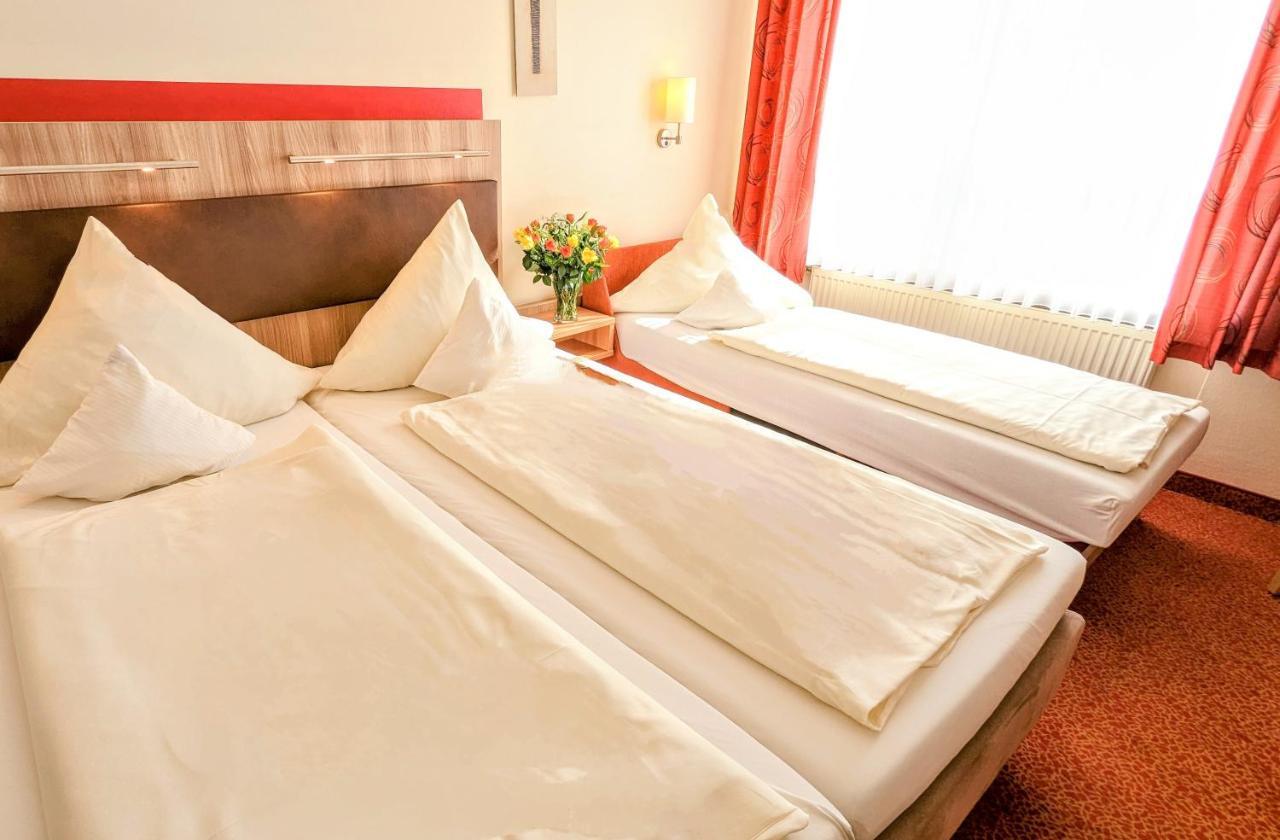 Ambient Hotel Am Europakanal Fürth Kültér fotó