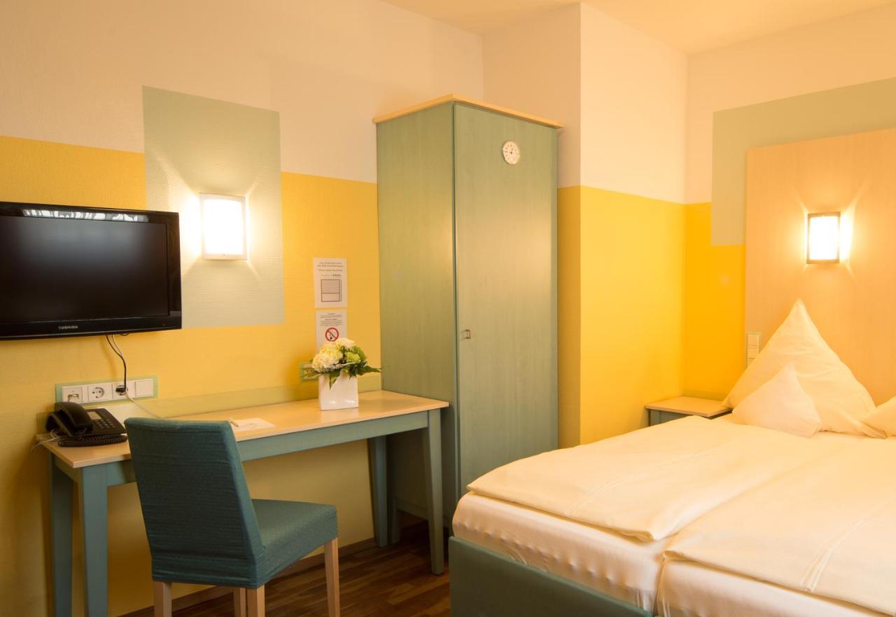 Ambient Hotel Am Europakanal Fürth Kültér fotó