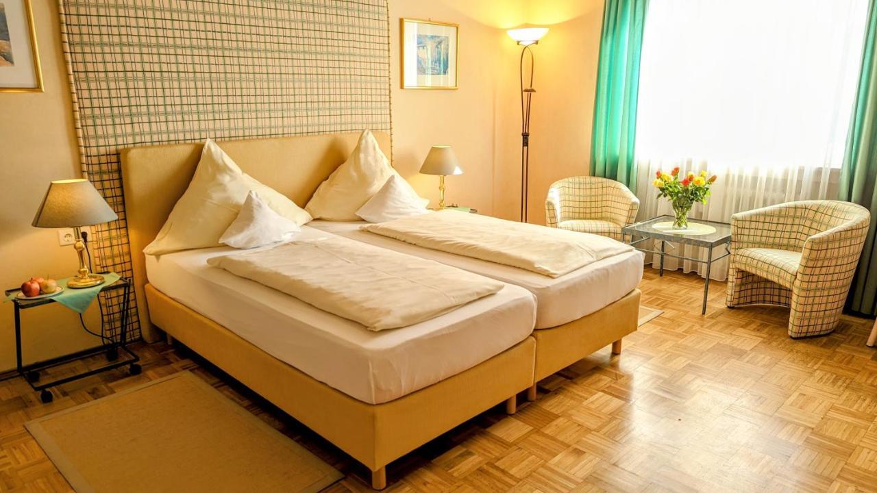 Ambient Hotel Am Europakanal Fürth Kültér fotó